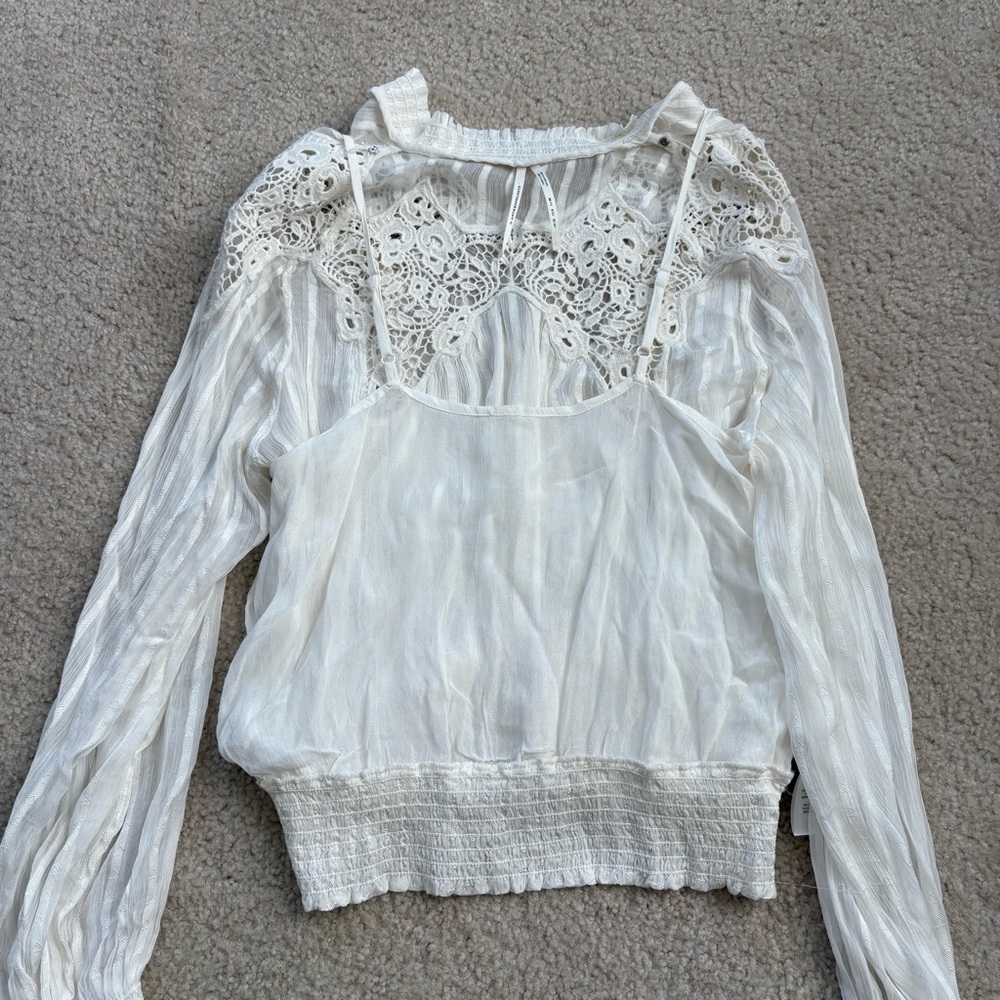Anthropologie Moira Peasant Smocked V-Neck Lace Blouse - Picture 10 of 10